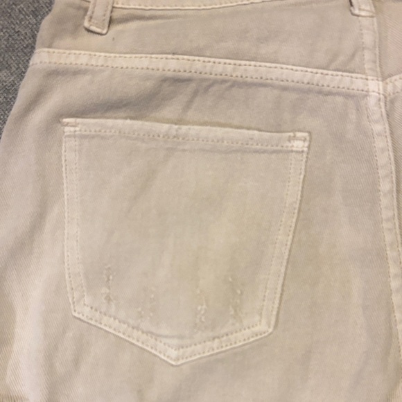Mustard Seed Beige Frayed Hem Jean Shorts - Picture 3 of 4